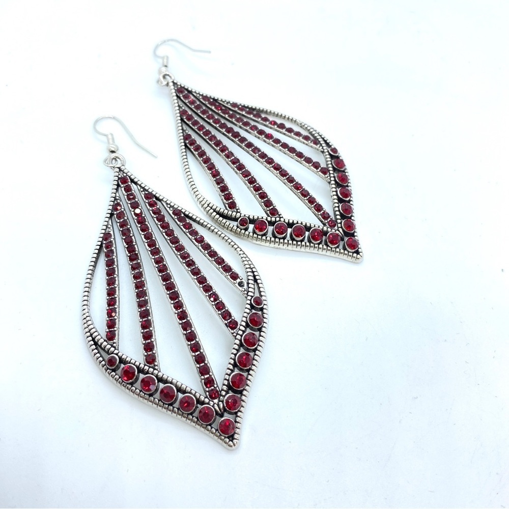 Red Rhinestone Silvertone Teardrop Shape Earrings
